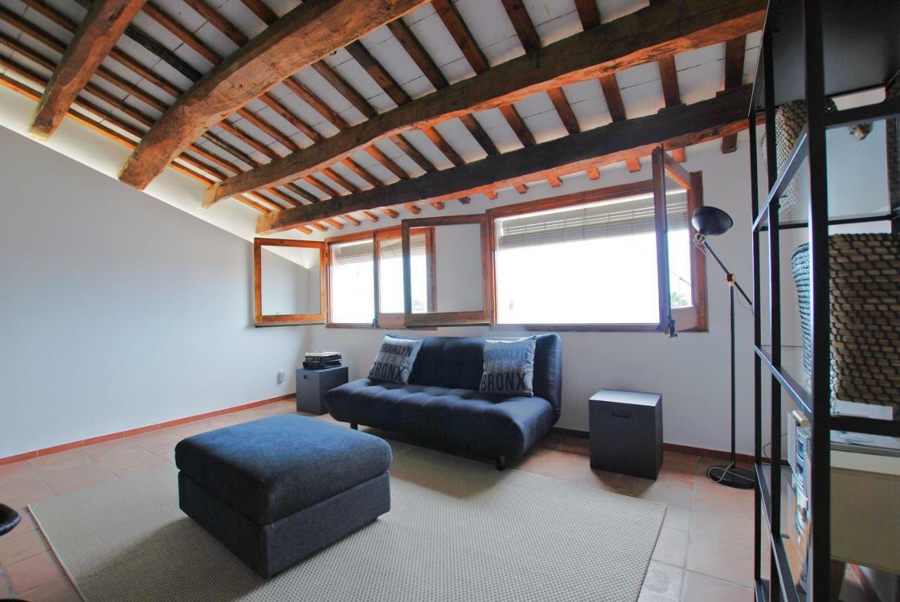 The Painter'S Home Vilassar De Mar Bagian luar foto